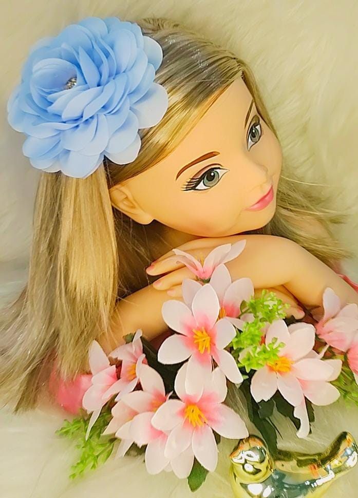 Flor Pompom Azul Bebê Com Bico de Pato e Strass Luxo