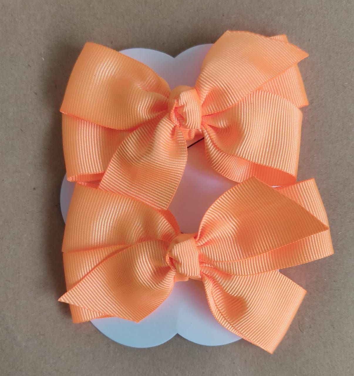 Kit de Dois Laços Infantil Laranja Neon Nó Bico de Pato