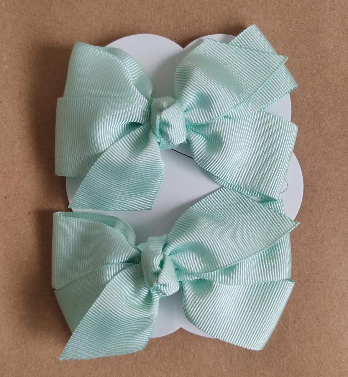 Kit de Dois Laços Infantil Verde Claro Nó Bico de Pato