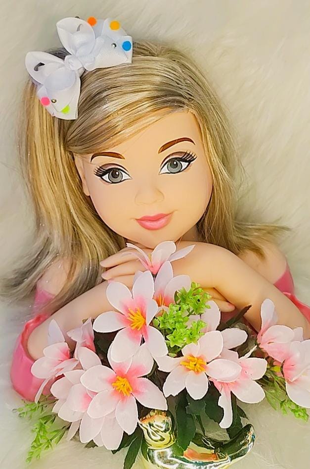 Laço Infantil Branco Com Pompom e Bico de Pato