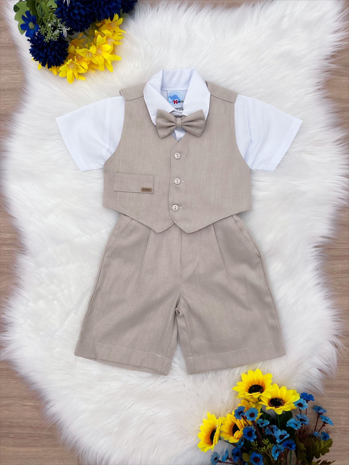 Conjunto Social Short Camisa Colete Gravata Bege