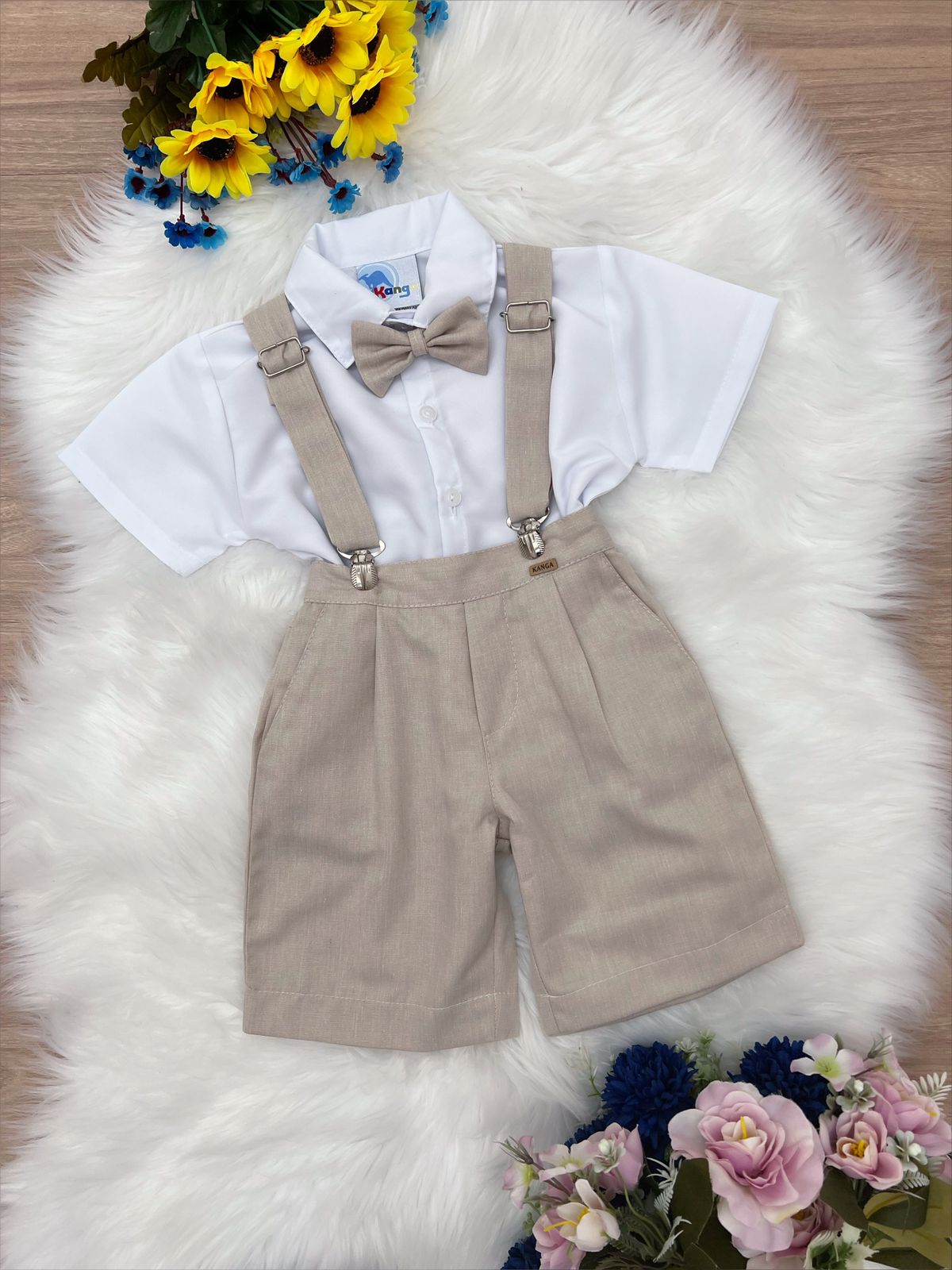 Conjunto Social Short Camisa Gravata Suspensório Bege