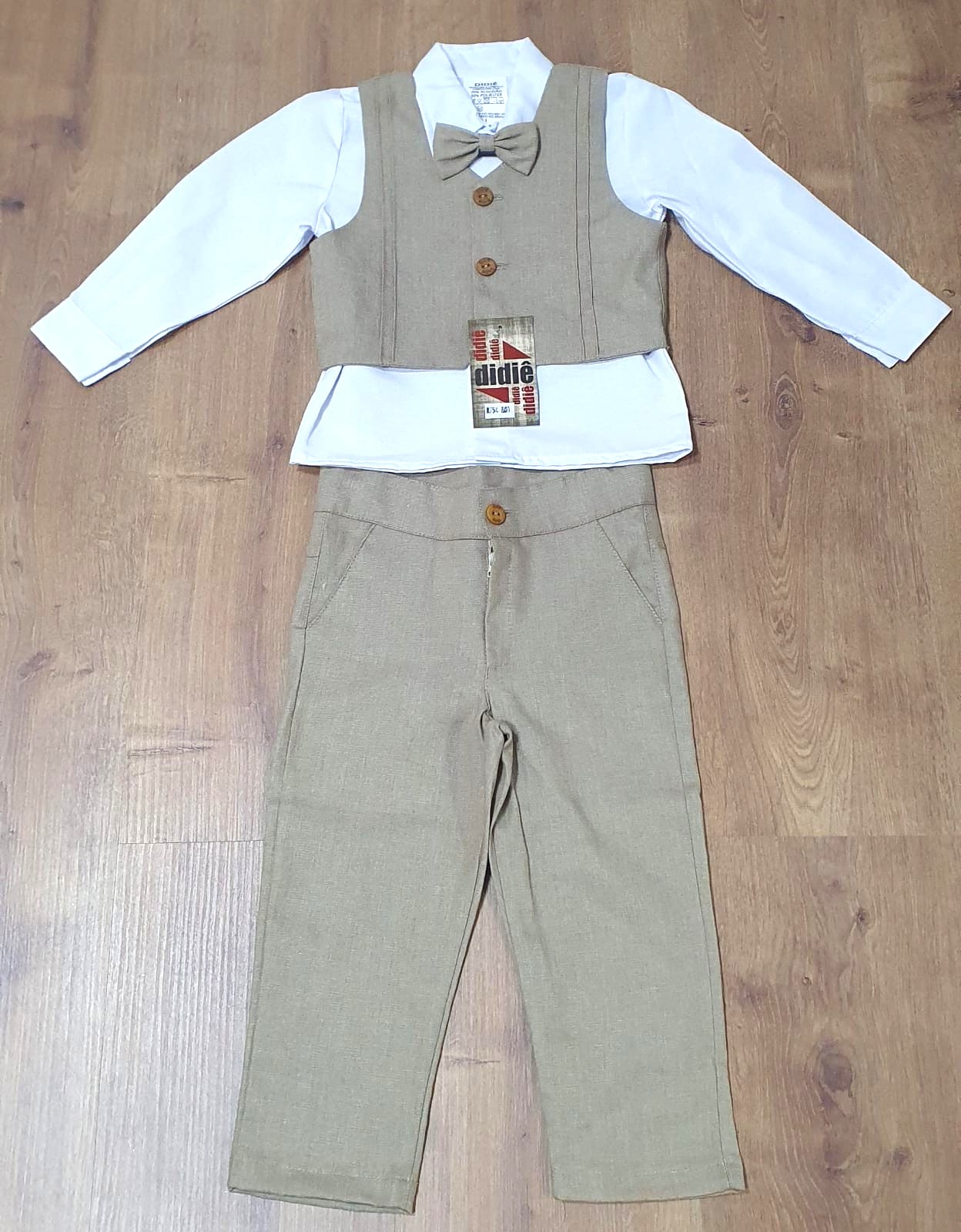 Conjunto Social Pajem Camisa Branca Calça e Colete Caqui