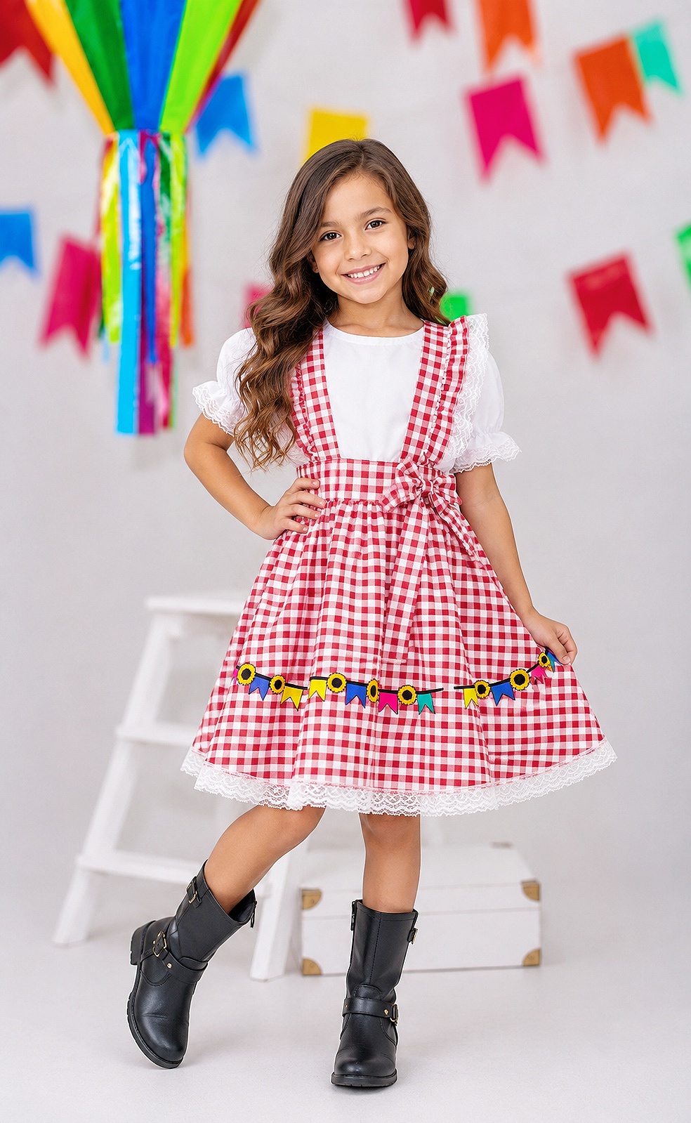 Conjunto Infantil Junino Salopete Branca Saia Xadrez Vermelho