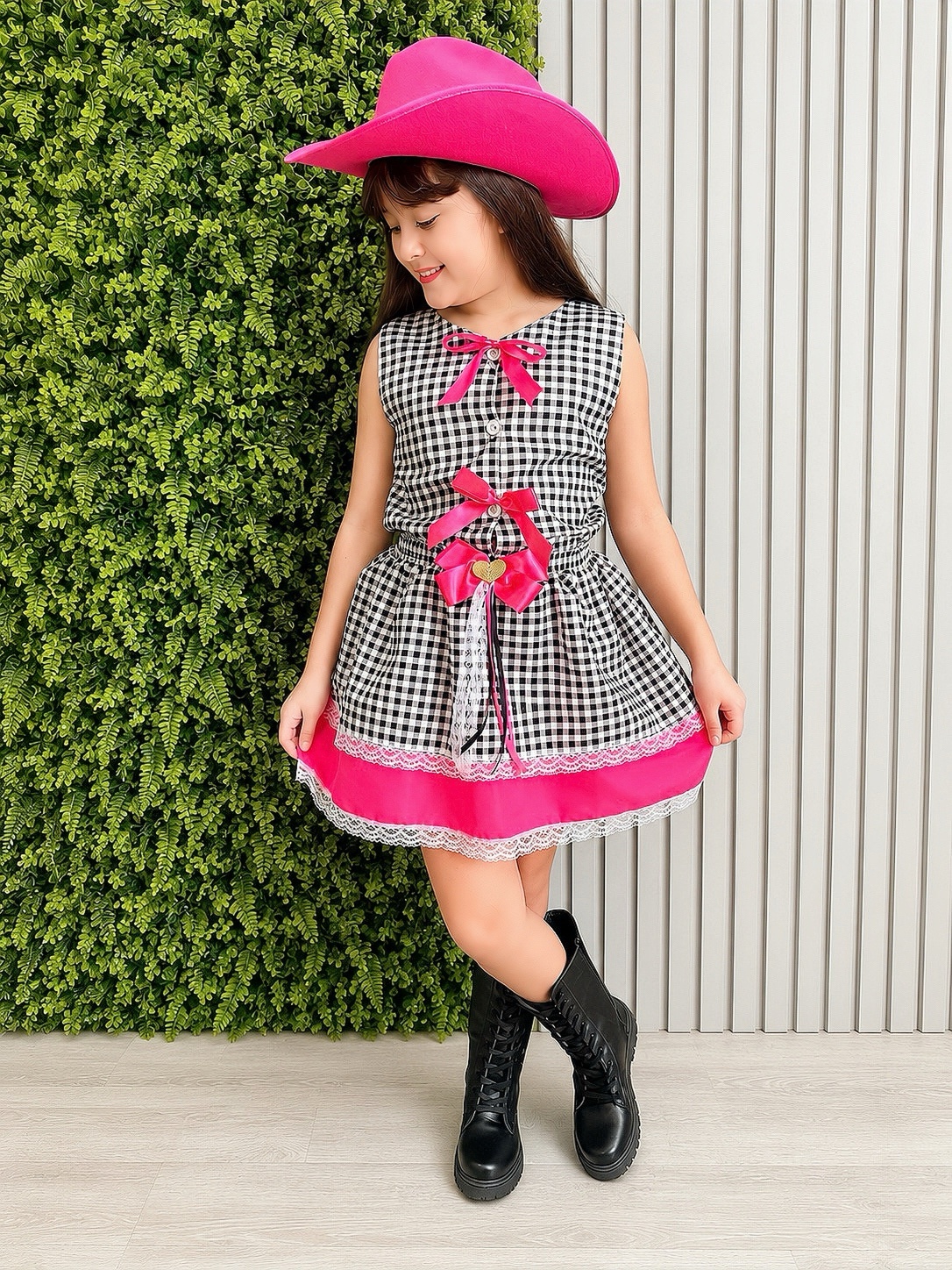 Conjunto Meninas Junino Colete e Saia Pink Xadrez