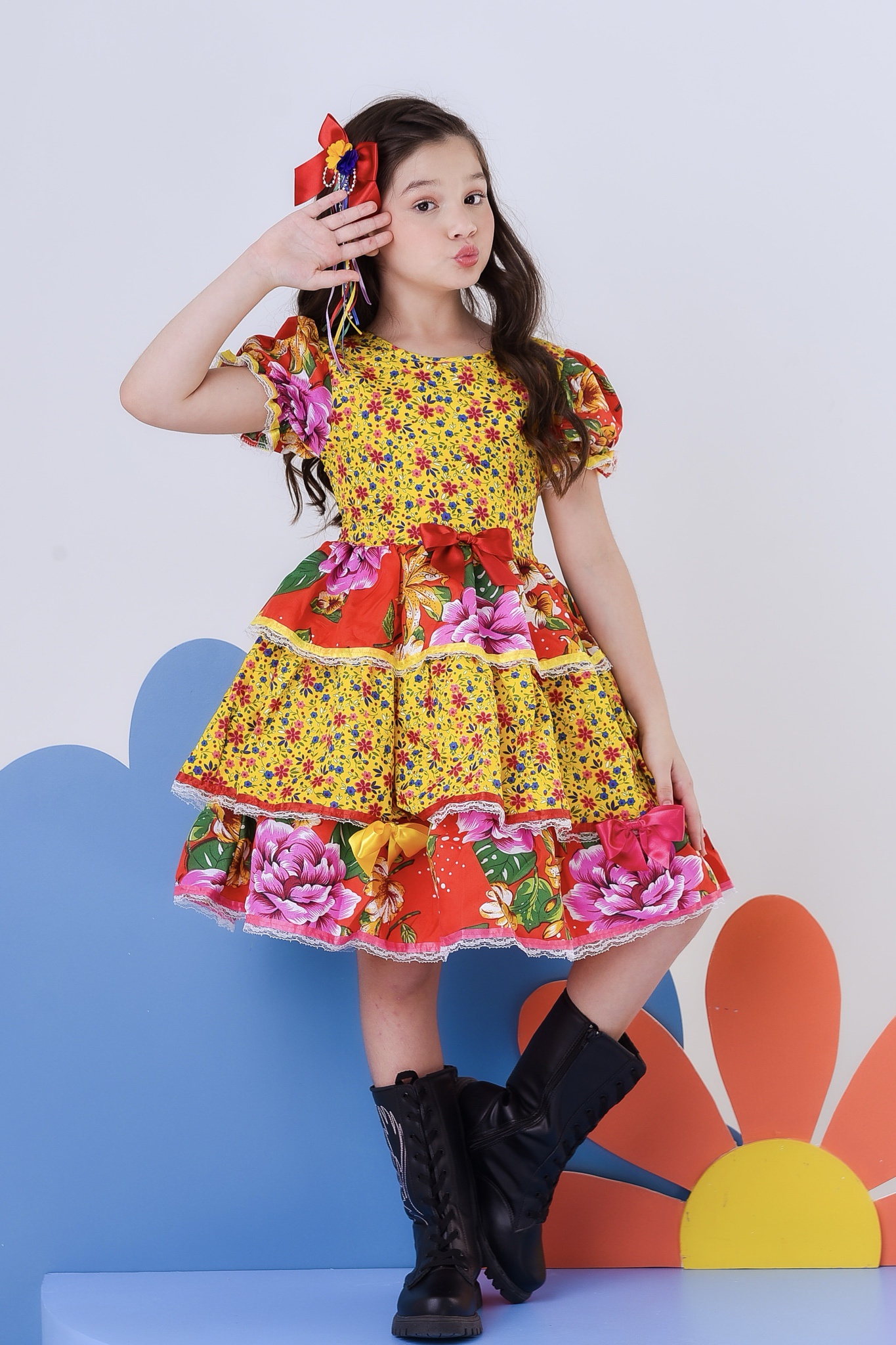 Vestido Infantil Junino Amarelo Colorido Florzinhas Festas