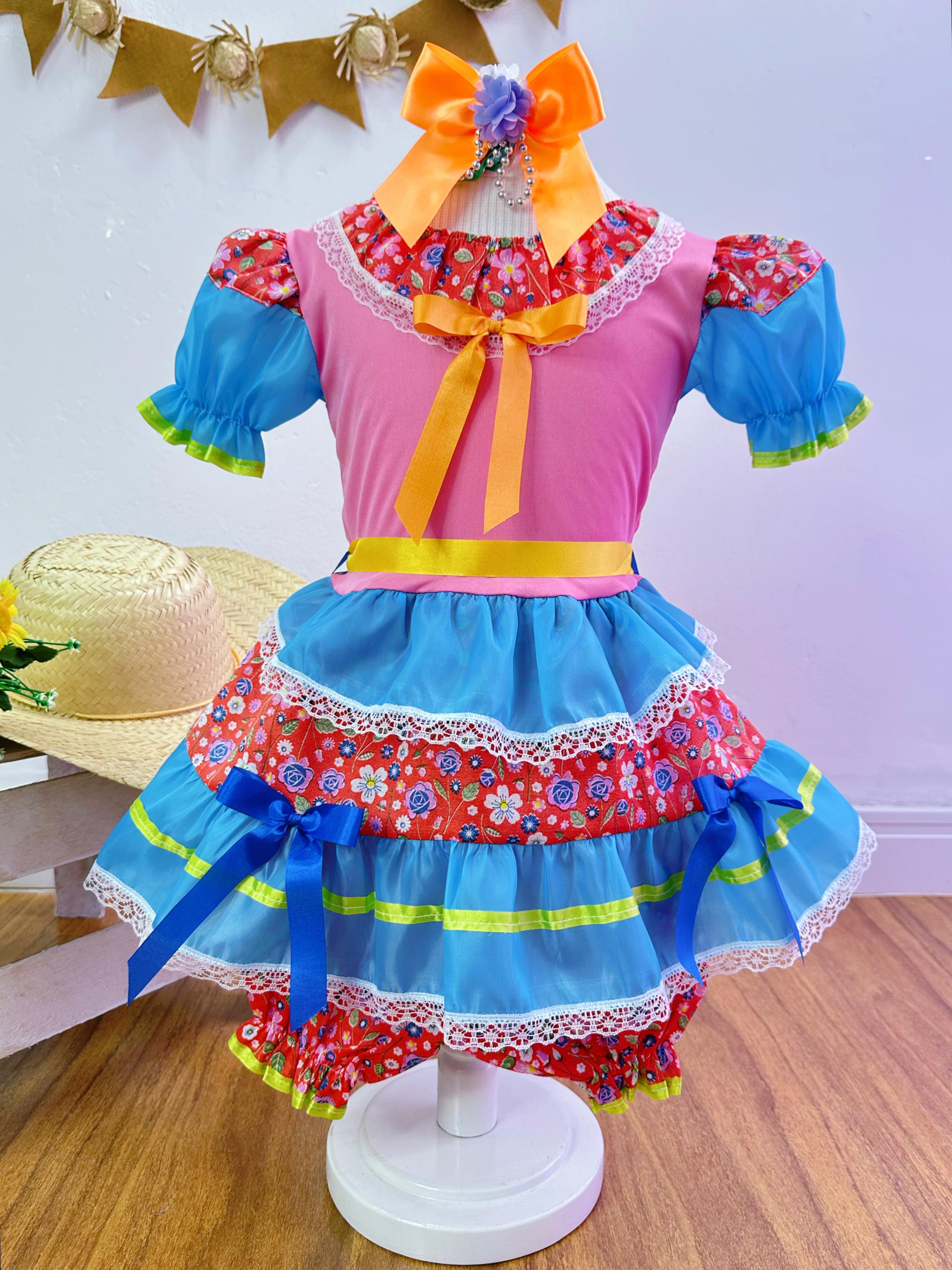 Vestido Infantil Junino Rosa e Azul Com Florzinhas Coloridas