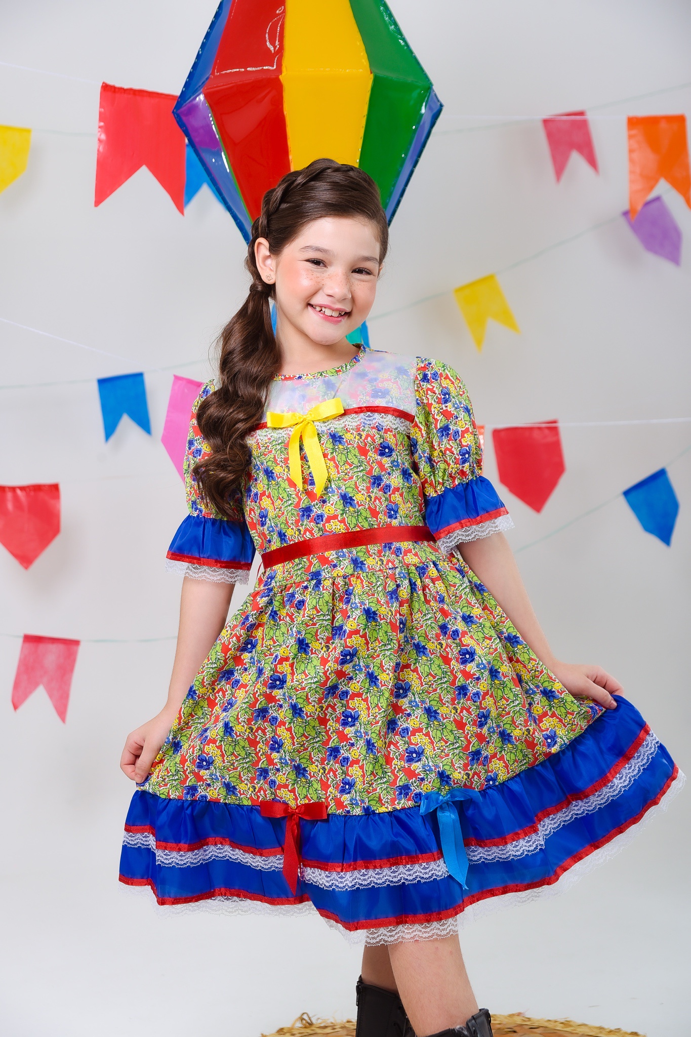 Fantasia Infantil Junino Verde Com Estampa Florzinhas Festas