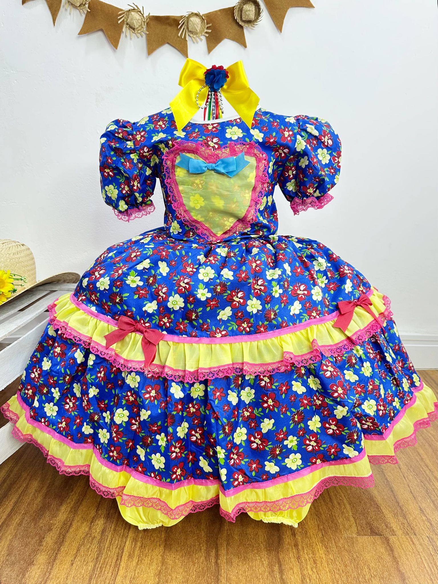 Vestido Infantil Junino Caipira Azul Com Florzinhas Coloridas
