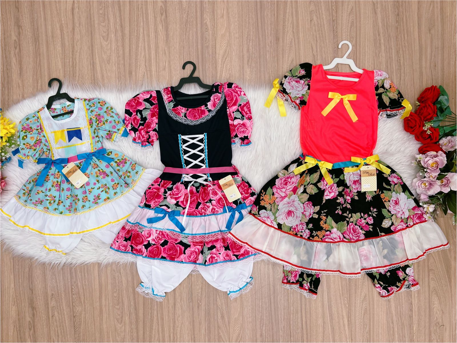 Kit 3 Peças Vestido Fantasia Junino  TAM 1-12-16 - Variação Cor