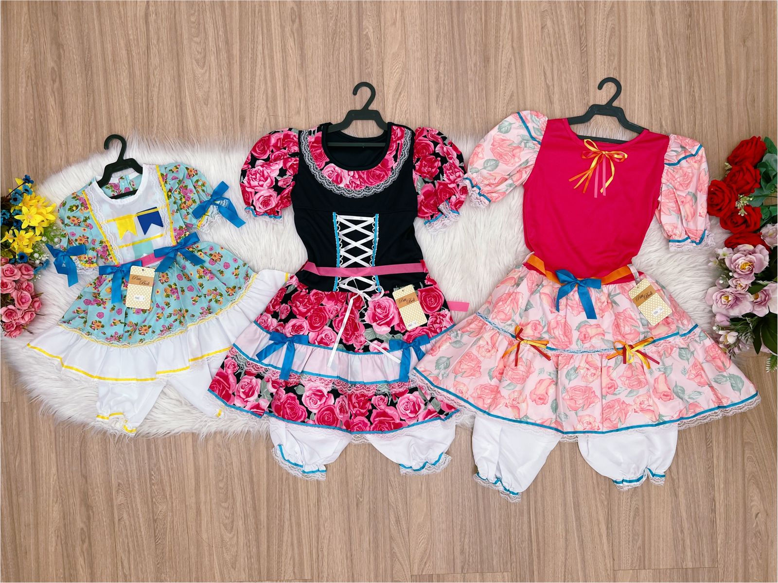 Kit 3 Peças Vestido Fantasia Junino  TAM 1-12-16 - Variação Cor