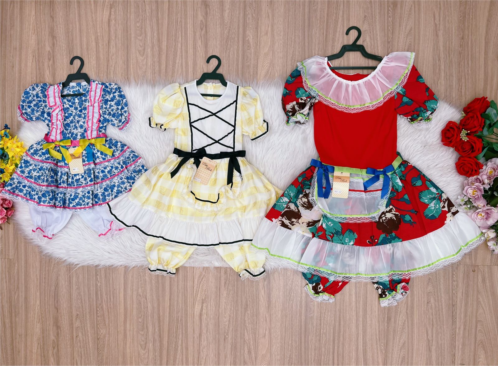 Kit 3 Peças Vestido Fantasia Junino  TAM 1-4-14 Variação Cor
