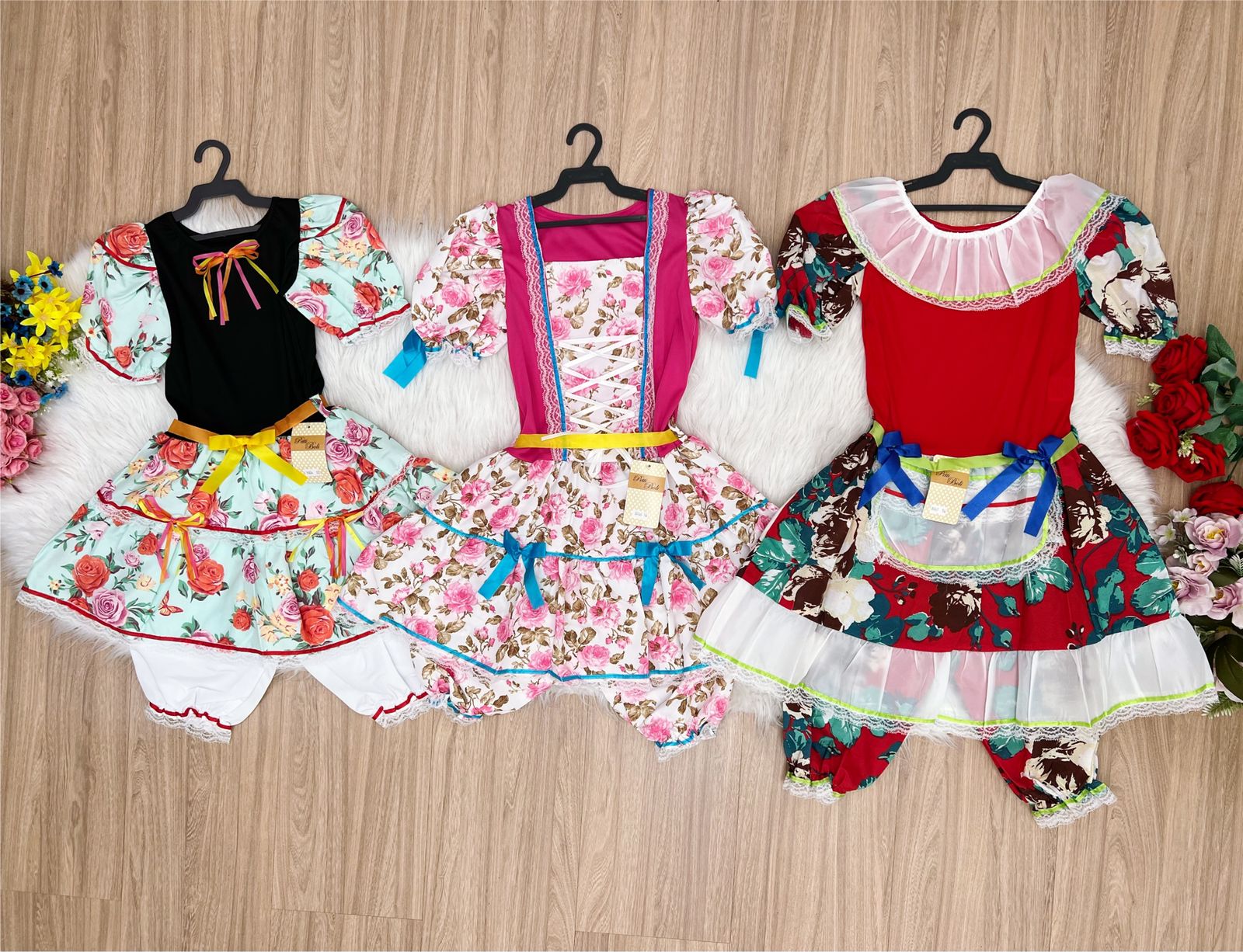 Kit 3 Peças Vestido Fantasia Junino  TAM 12-14-16 Variação Cor