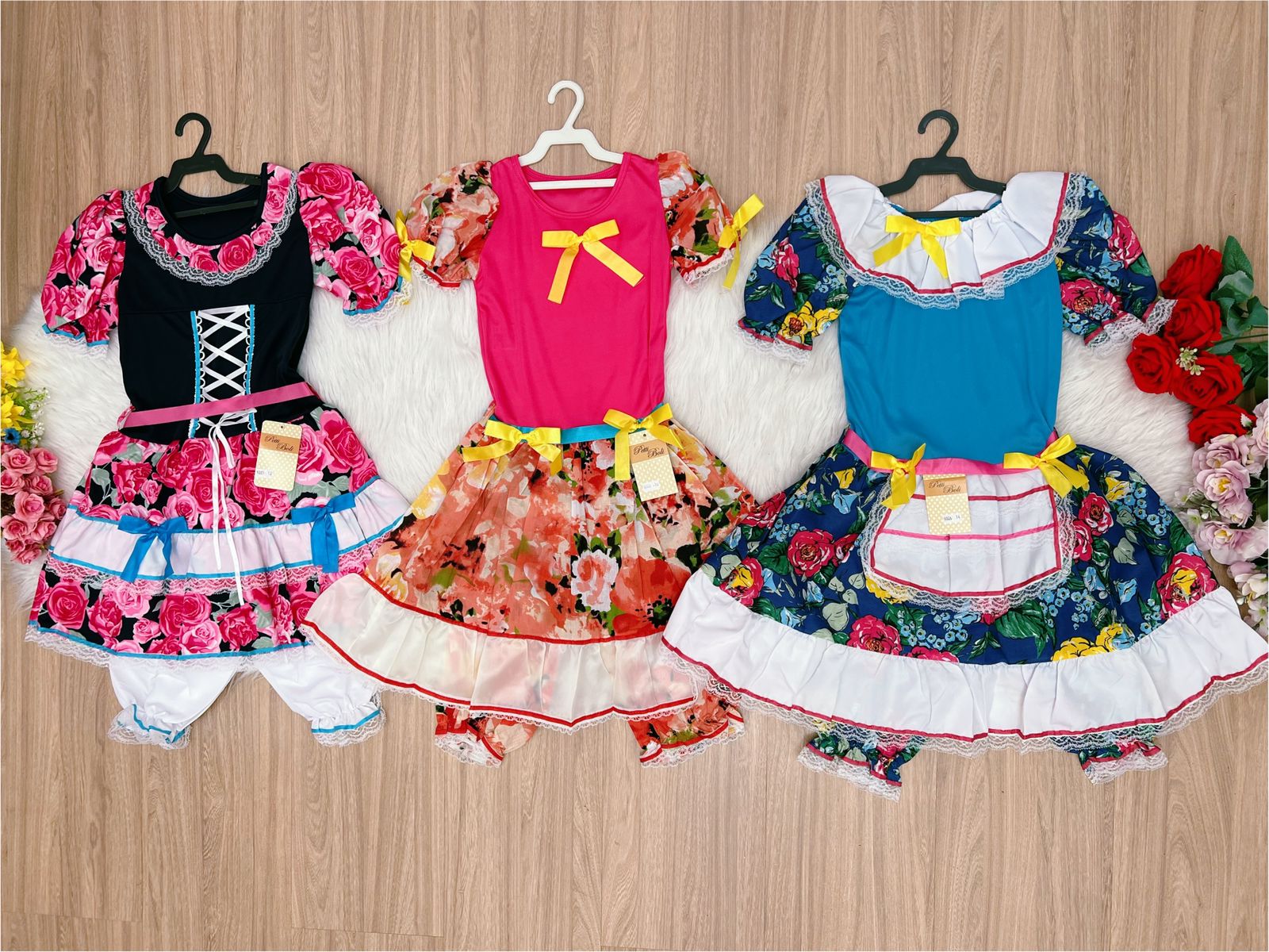 Kit 3 Peças Vestido Fantasia Junino  TAM 12-14-16 Variação Cor