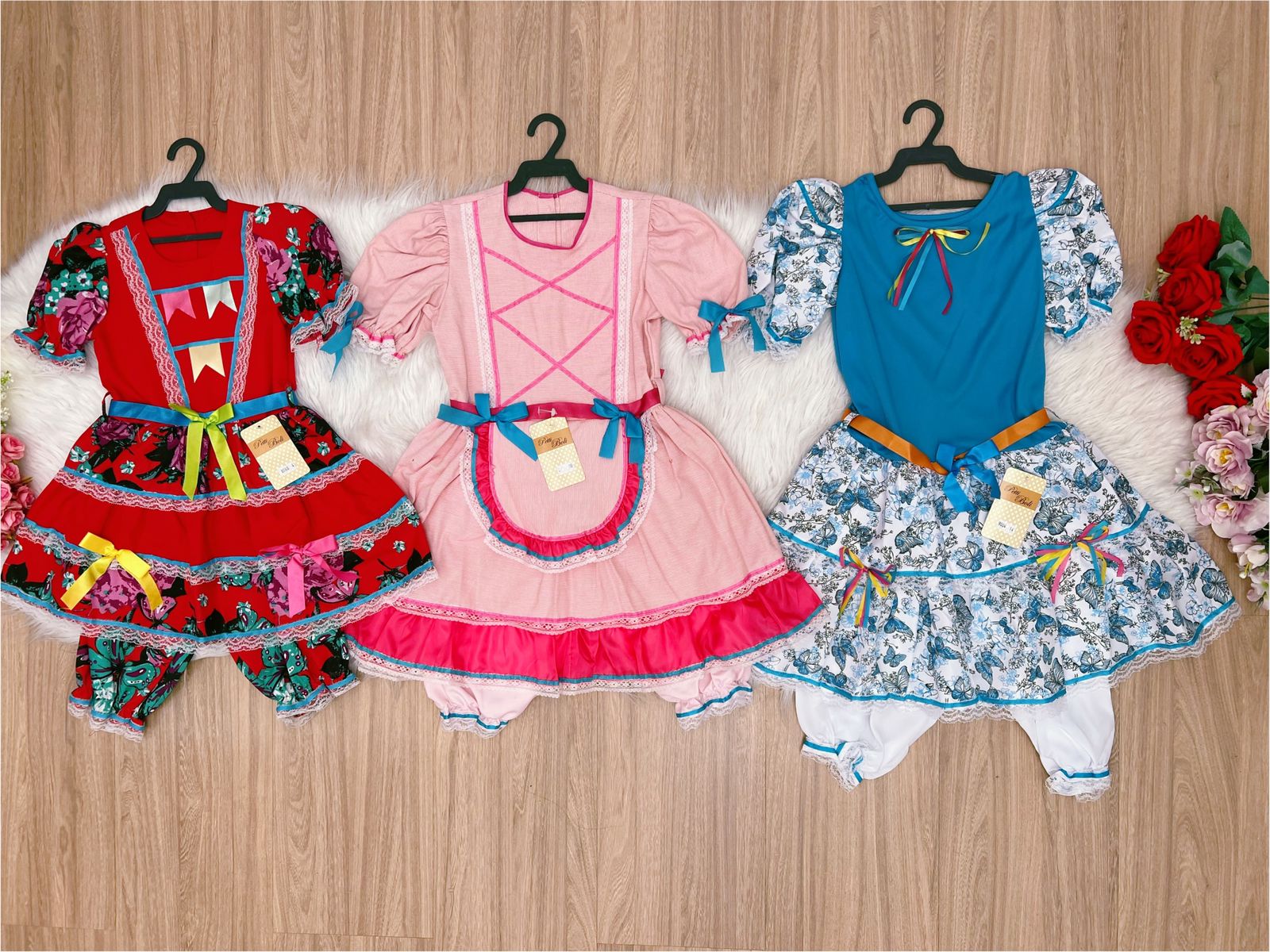Kit 3 Peças Vestido Fantasia Junino  TAM 4-10-14 Variação Cor