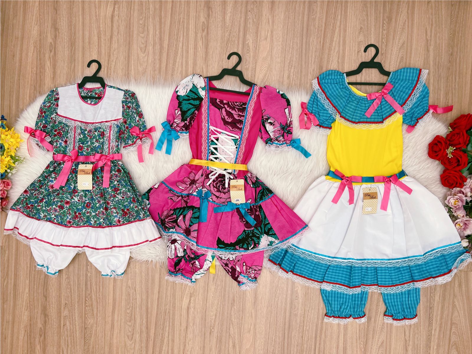 Kit 3 Peças Vestido Fantasia Junino  TAM 8-10-14 Variação Cor