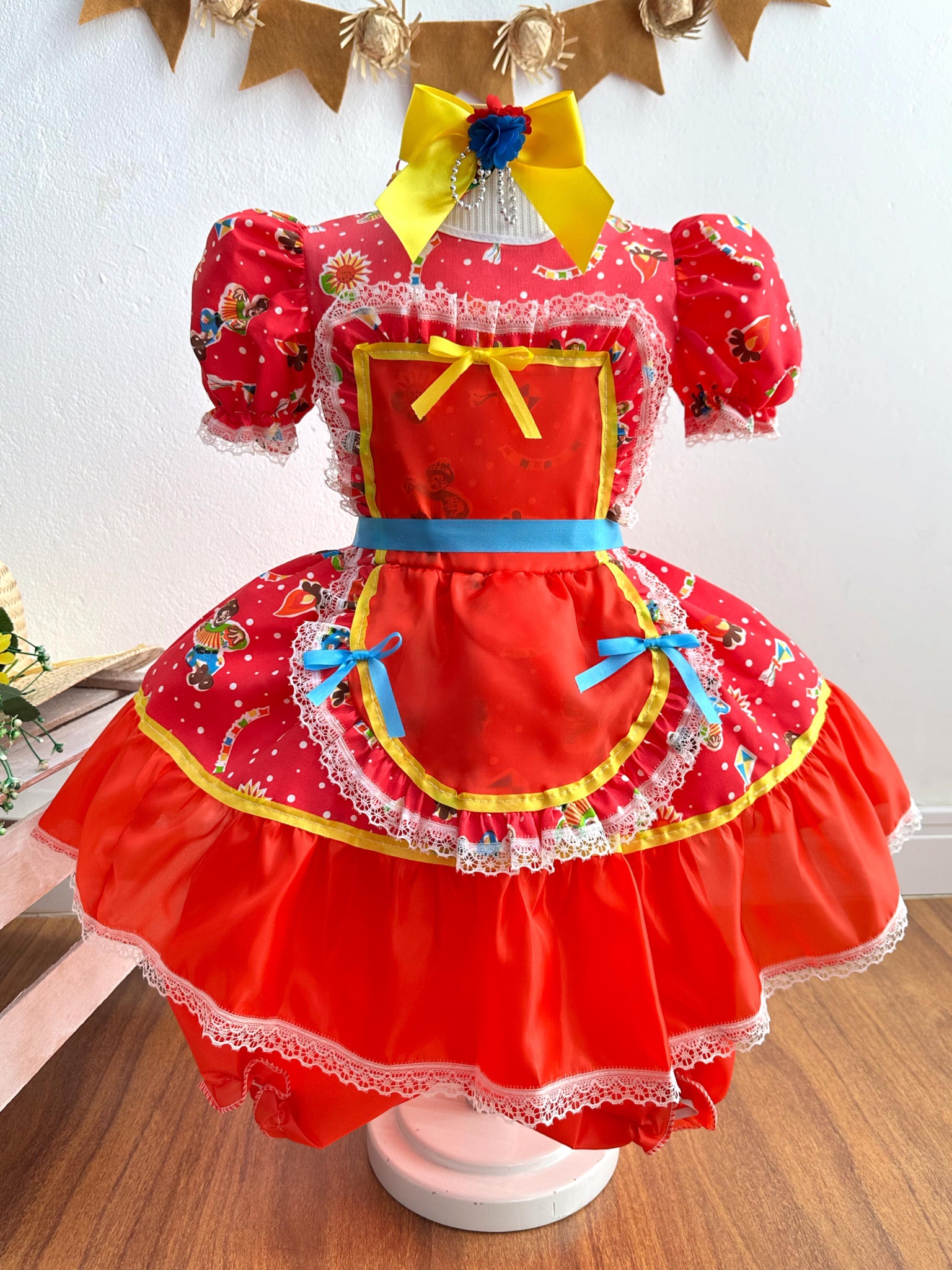 Vestido Infantil Junino Pink e Vermelho Colorido Festa São João
