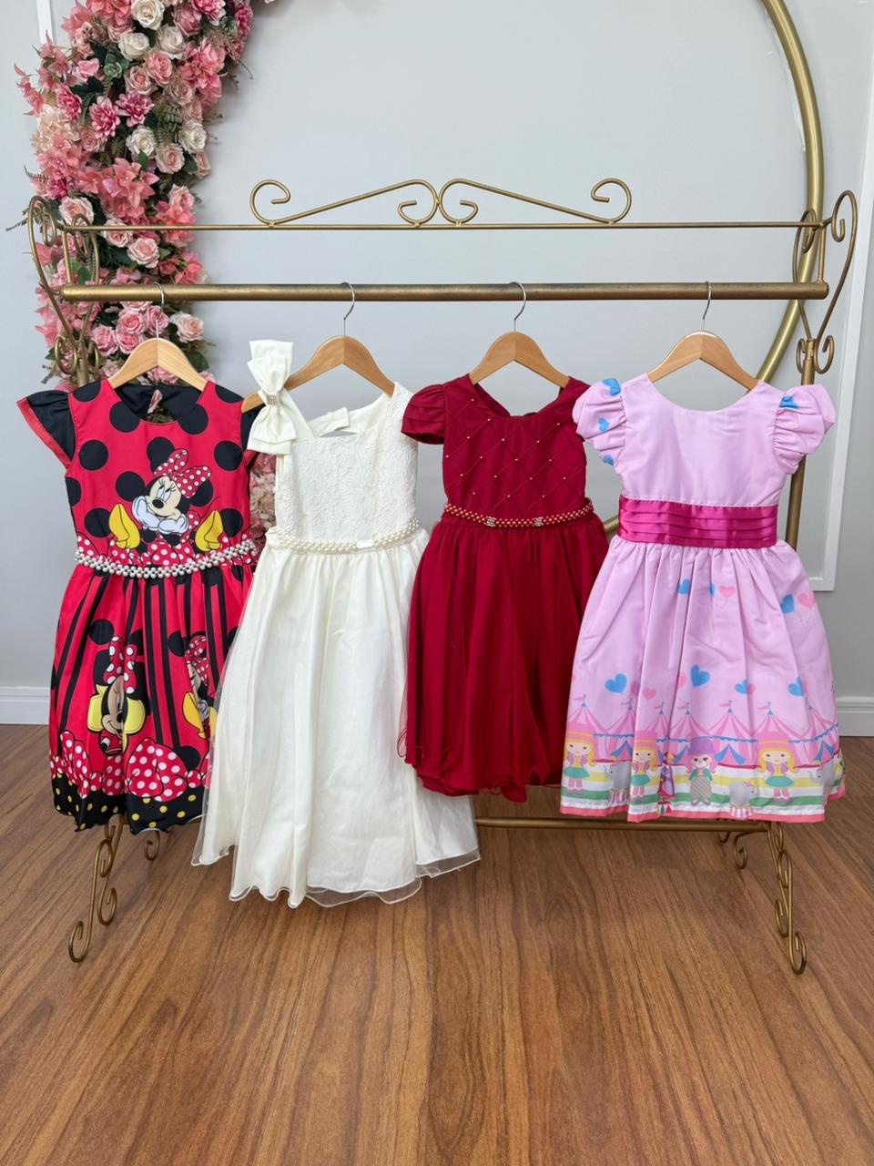 Kit 4 Peças Vestidos Luxo Daminhas Festas Temáticos TAMANHO 6