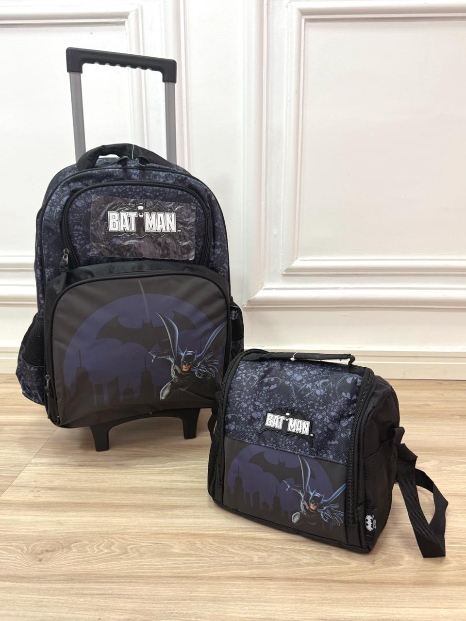 Kit Mochila Infantil Rodinhas Batman + Lancheira Preta e Azul