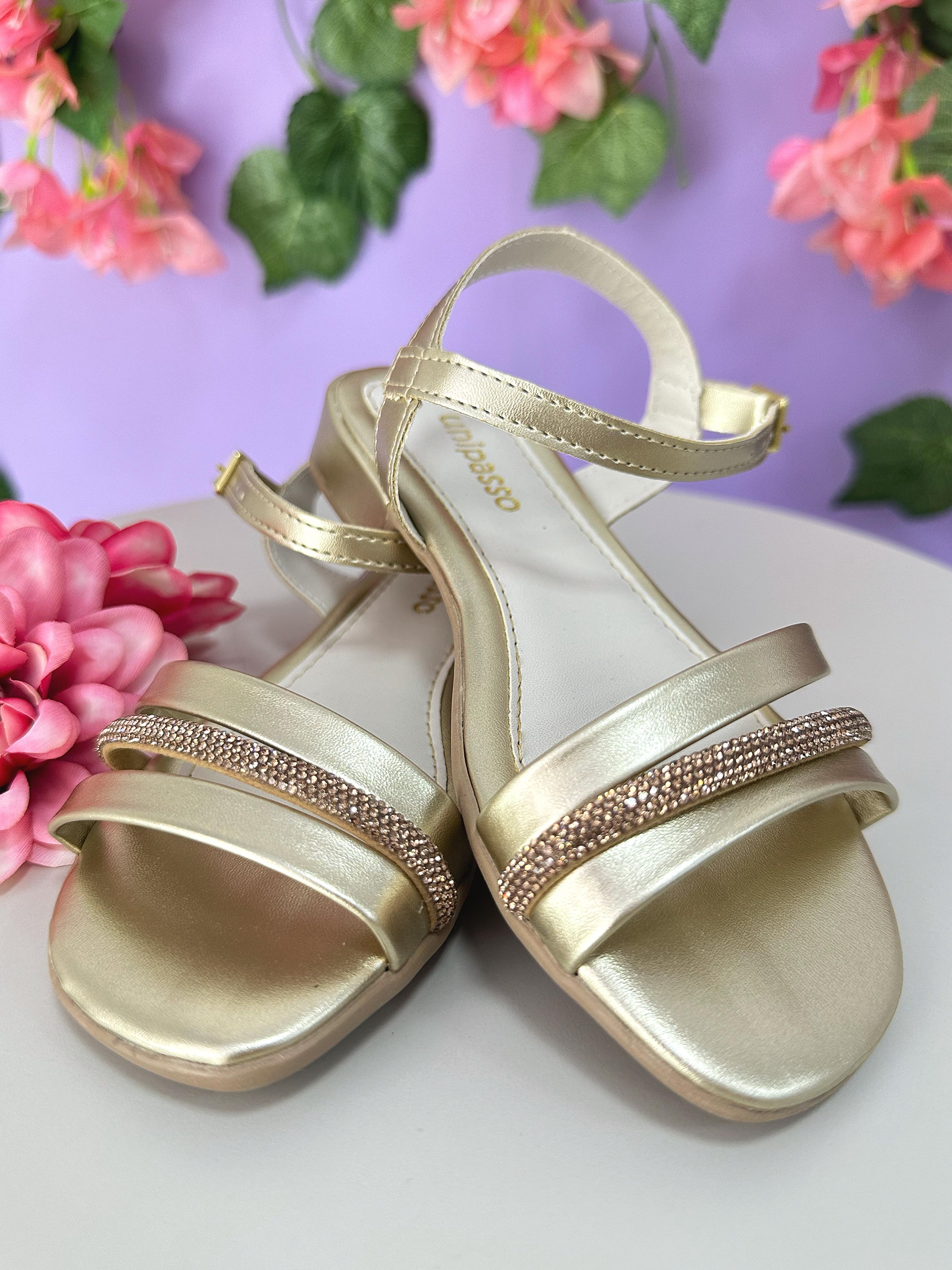 Sandália Infantil de Tiras Dourado Com Strass Luxo
