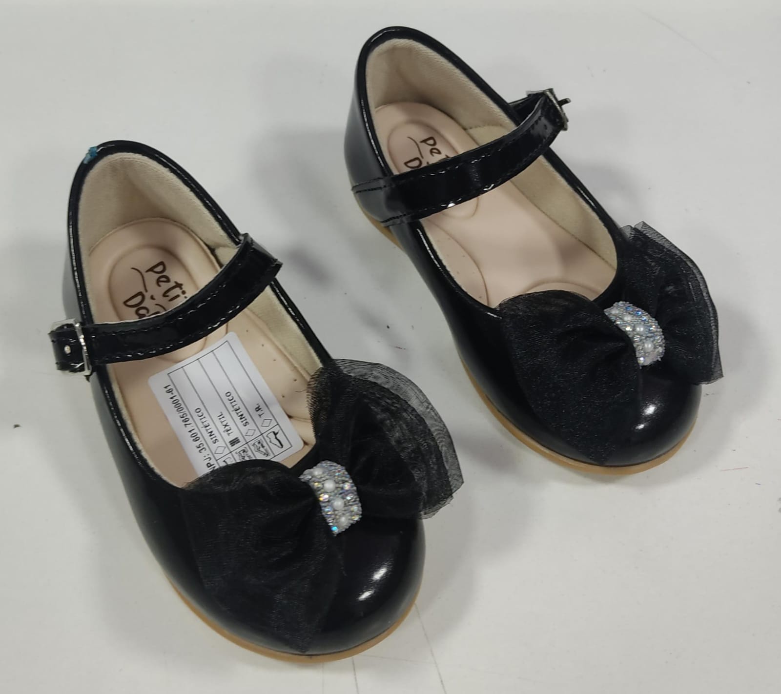 Sapatinho Preto Veniz C/ Lacinho de Organza e Strass Batizado