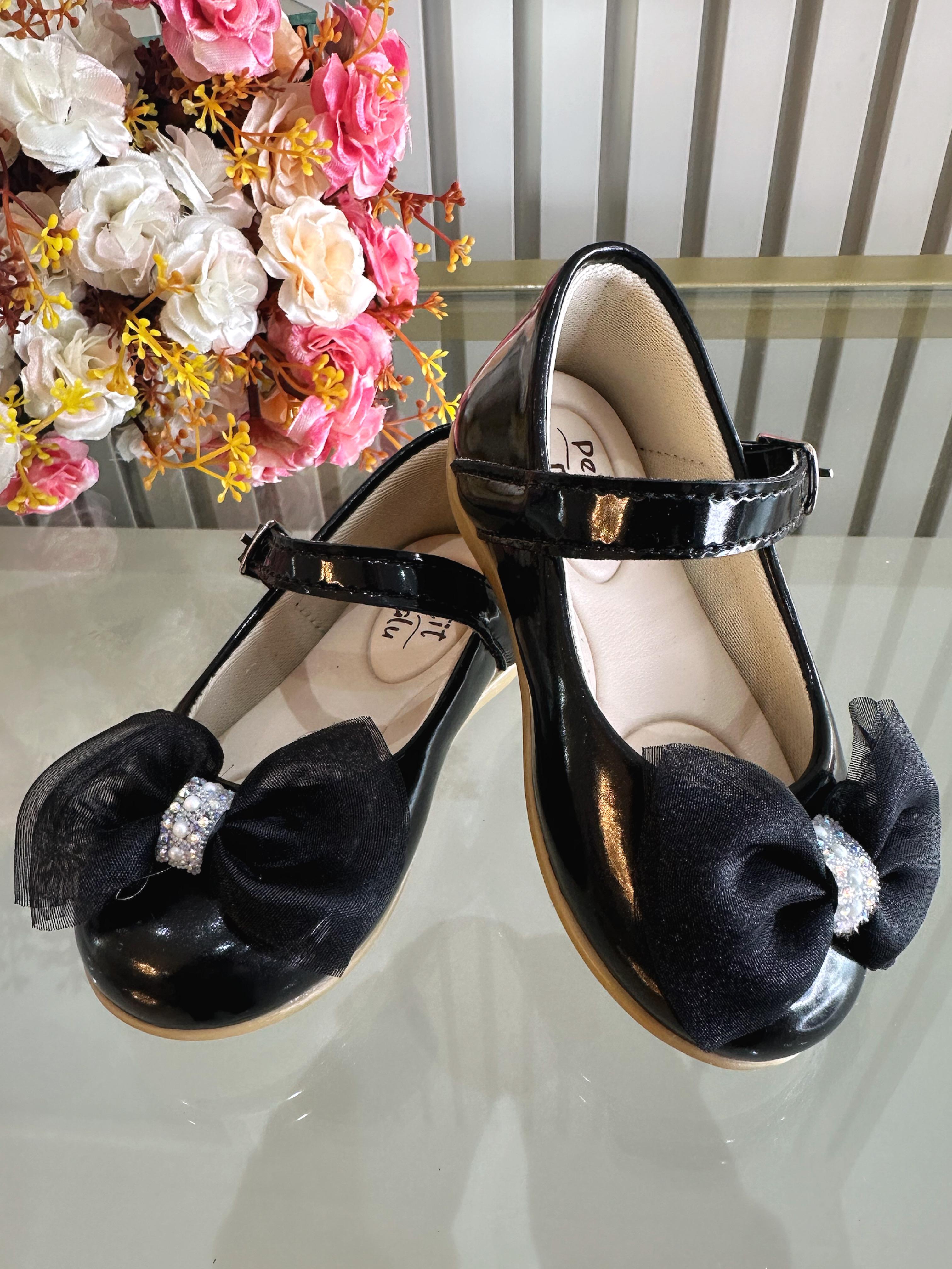 Sapatinho Preto Veniz C/ Lacinho de Organza e Strass Batizado
