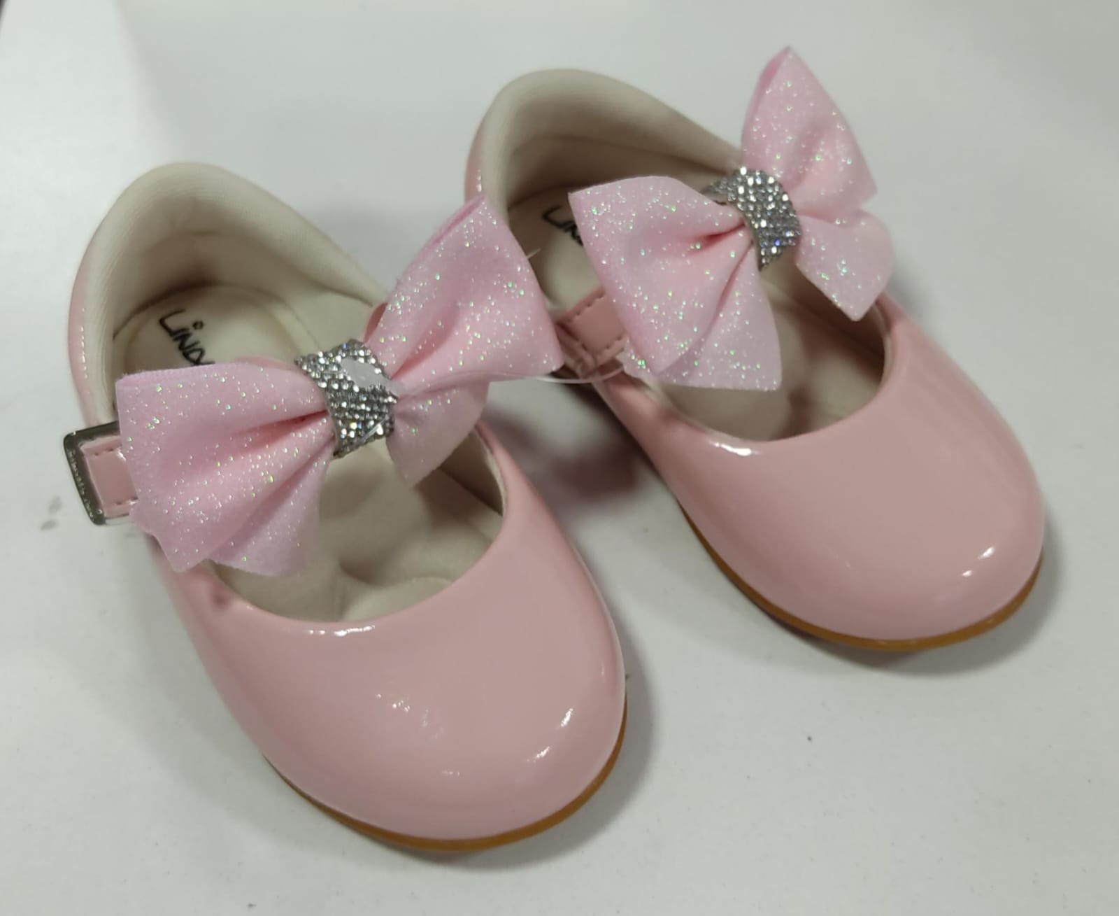 Sapatinho Rosa Veniz Com Lacinho e Strass Batizado