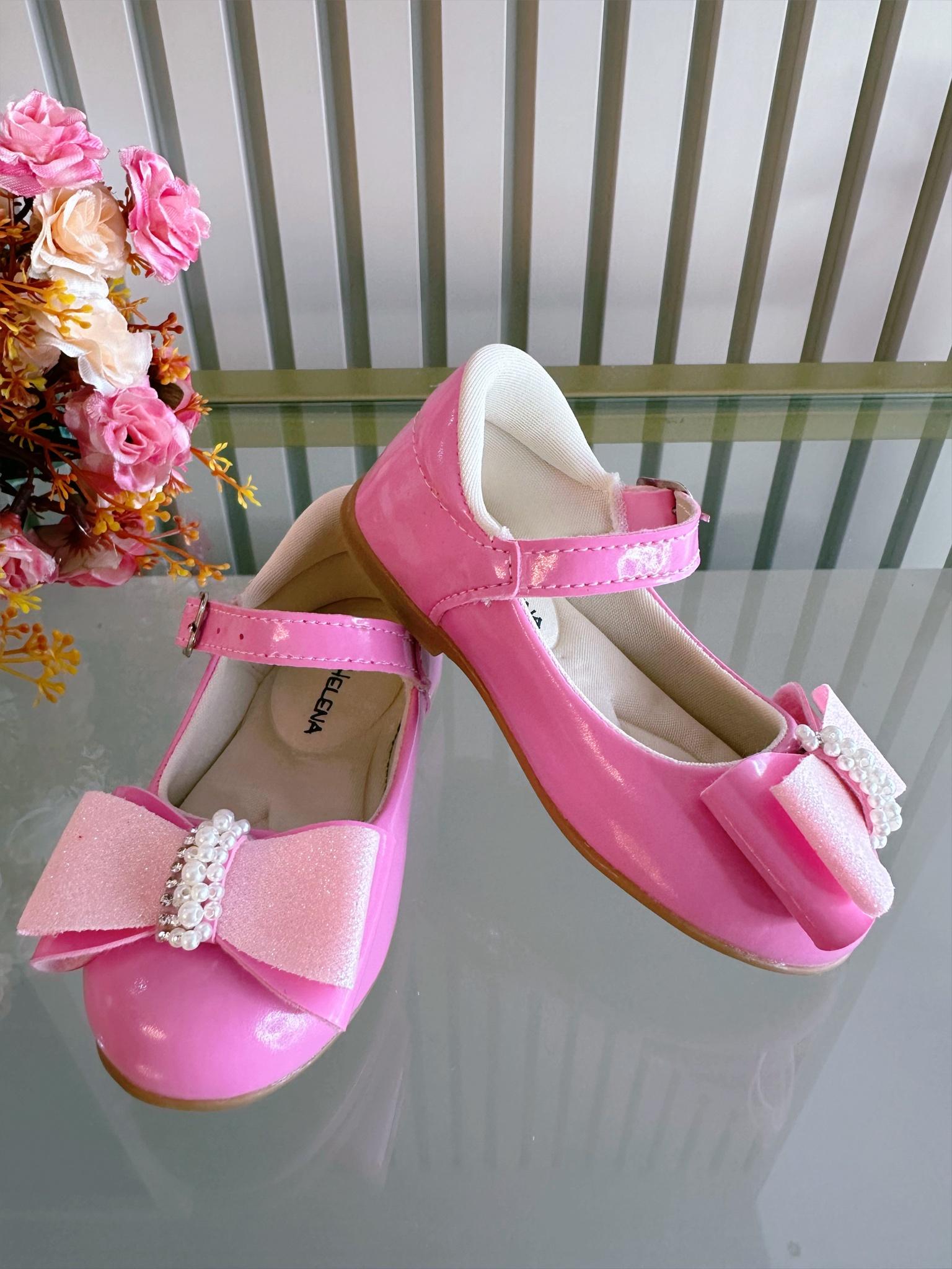 Sapatinho Rosa Chiclete Verniz Aplique de Lacinho Glitter
