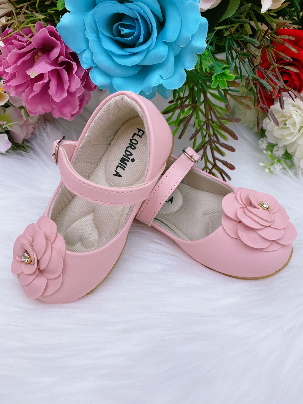 Sapatinho Rosa Fosco Flor e Strass