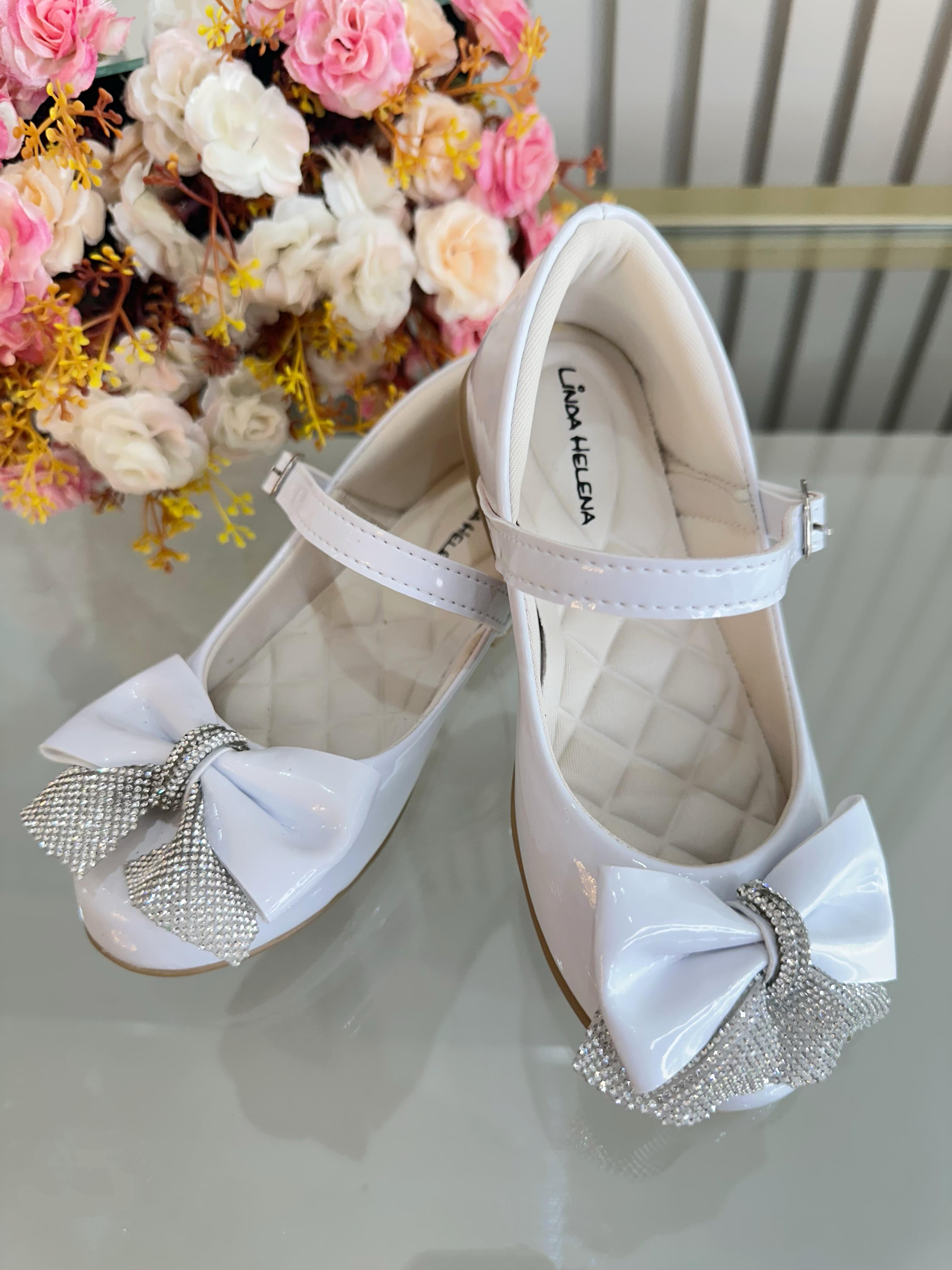 Sapatinho Infantil Branco Verniz Aplique de Lacinho Com Strass