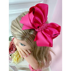 Laço Infantil Pink Com Pérolas e Bico de Pato Luxo