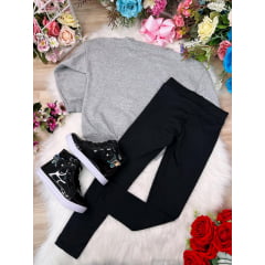 Conjunto de Moletom Blusa Cinza e Calça Legging Preto
