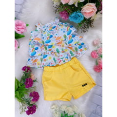 Conjunto Infantil Blusa C/ Babados Branco Estampado Shorts Amarelo