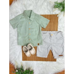 Conjunto Meninos Camisa Verde Mescla Bermuda Bege Casual