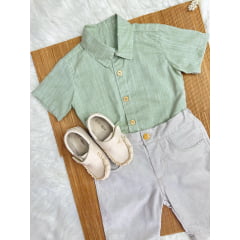 Conjunto Meninos Camisa Verde Mescla Bermuda Bege Casual