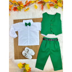 Conjunto Infantil Camisa Branca Calça Colete e Gravata Verde