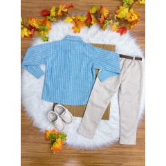 Conjunto Infantil Camisa Listrada Azul e Calça Cinto Bege