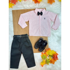 Conjunto Infantil Camisa Listrada Salmão e Calça Preta Cinto