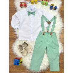 Conjunto Social Camisa Branca Com Calça Gravata e Susp. Verde