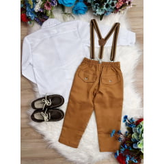 Conjunto Social Camisa Branco e Calça Gravata Susp. Caramelo