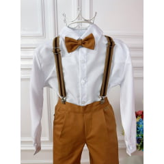 Conjunto Social Camisa Branco e Calça Gravata Susp. Caramelo