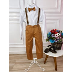 Conjunto Social Camisa Branco e Calça Gravata Susp. Caramelo