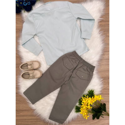 Conjunto Social Camisa Verde e Calça Sarja Caqui