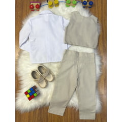 Conjunto Social Pajem com Camisa Branca Calça e Colete Bege