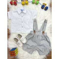 Conjunto Social Bebê Camisa Branca Short Gravata e Susp. Cinza