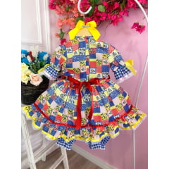Fantasia Infantil Junino Xadrez Vermelho Amarelo e Azul