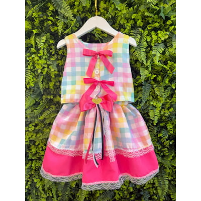 Conjunto Meninas Junino Colete e Saia Rosa e Xadrez Colorido