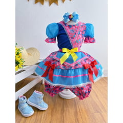 Fantasia Infantil Junino Azul e Rosa Com Flores Coloridas