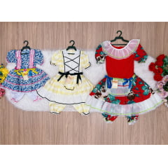 Kit 3 Peças Vestido Fantasia Junino  TAM 1-4-14 Variação Cor