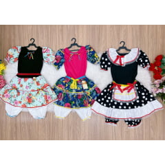 Kit 3 Peças Vestido Fantasia Junino  TAM 14-14-14 Variação Cor